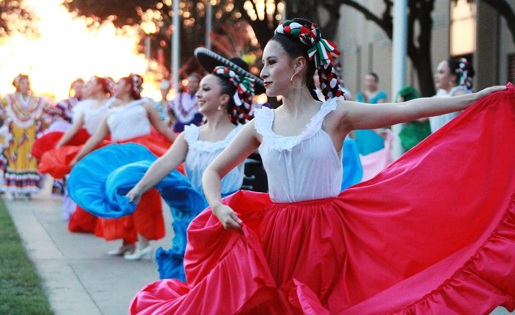 TAMIU Ballet Folklorico dancers perform on campus.